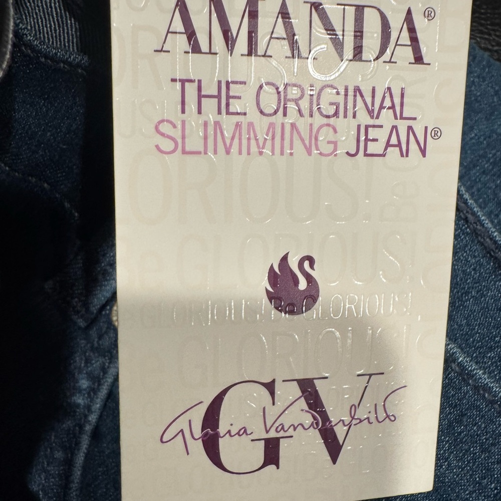 Gloria Vanderbilt Amanda Classic Denim Jeans - Picture 4 of 5